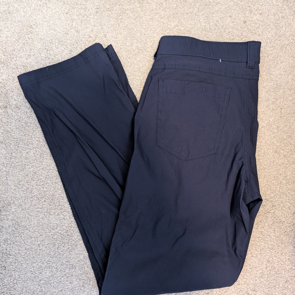 Eddie Bauer Men's Dark Blue Chinos - Picture 5 of 9